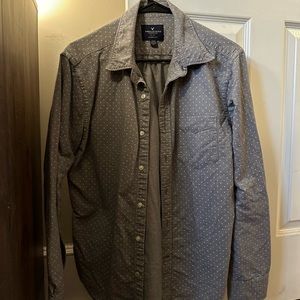 Men’s American Eagle button up